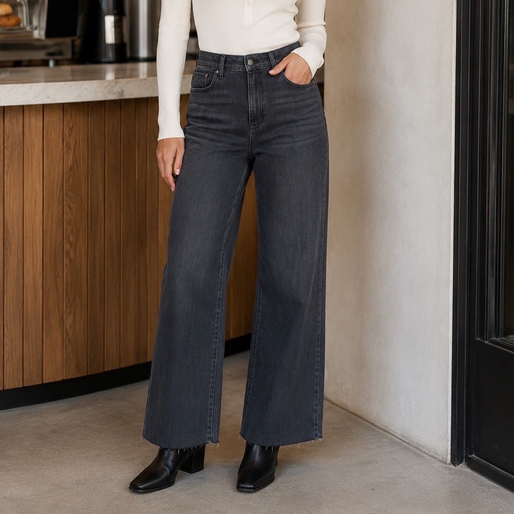 Joe's Jeans Persephone Wide Leg Ankle Jeans 31 Black Raw Hem 90s Minimalist